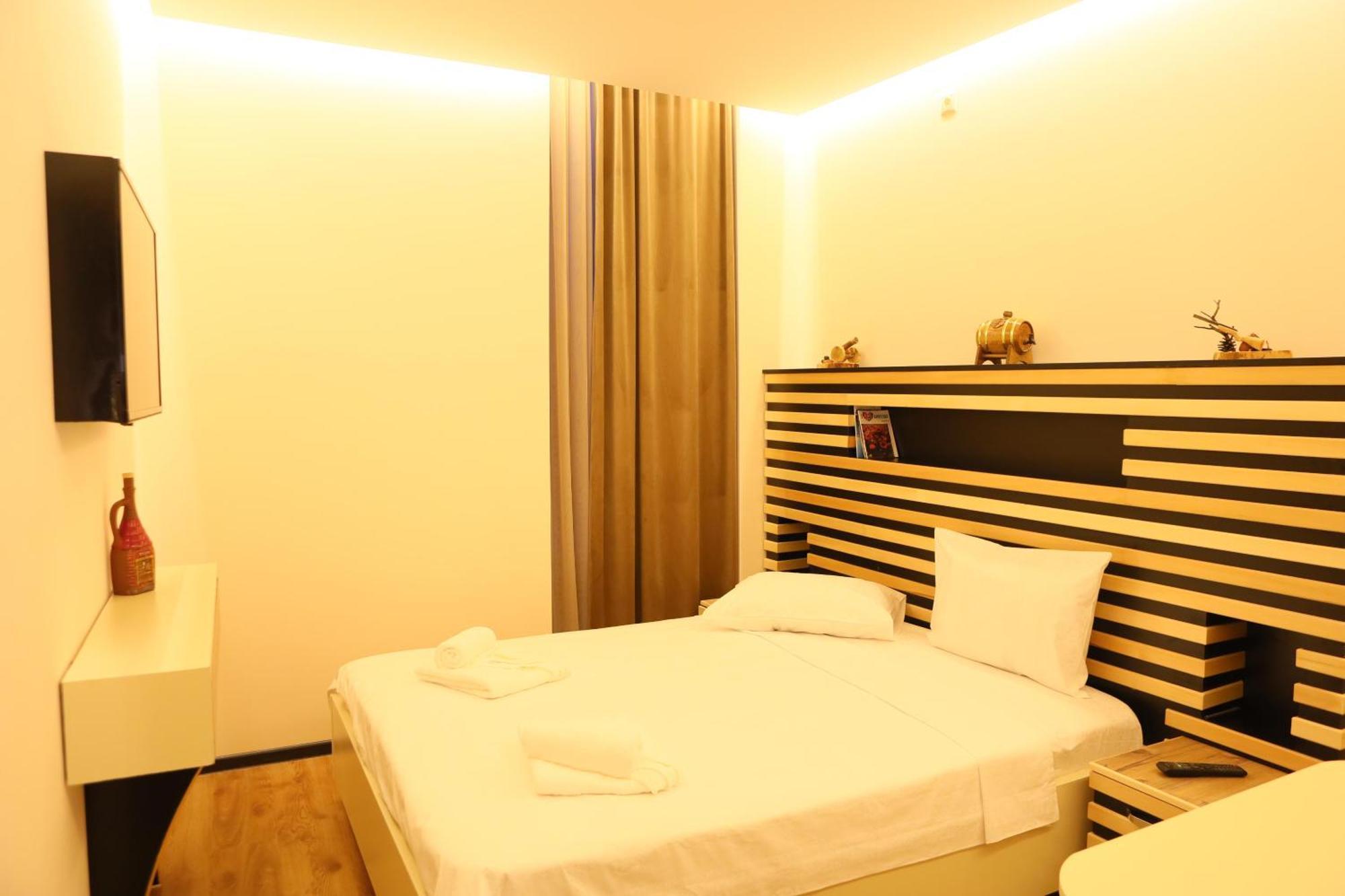 Elko Hotel Γιερεβάν Εξωτερικό φωτογραφία