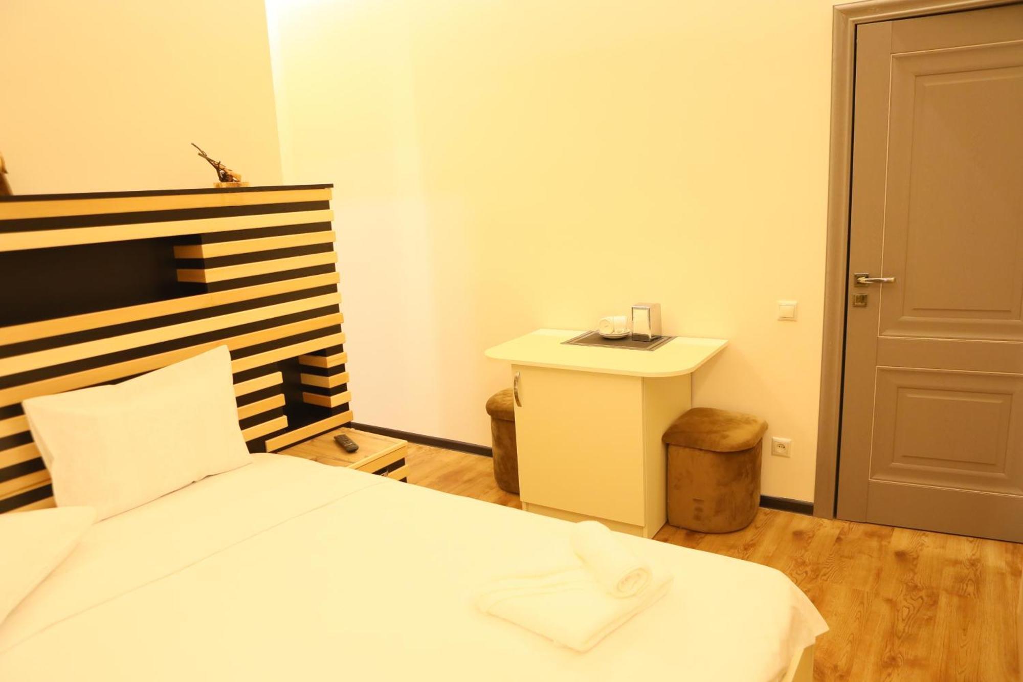 Elko Hotel Γιερεβάν Εξωτερικό φωτογραφία
