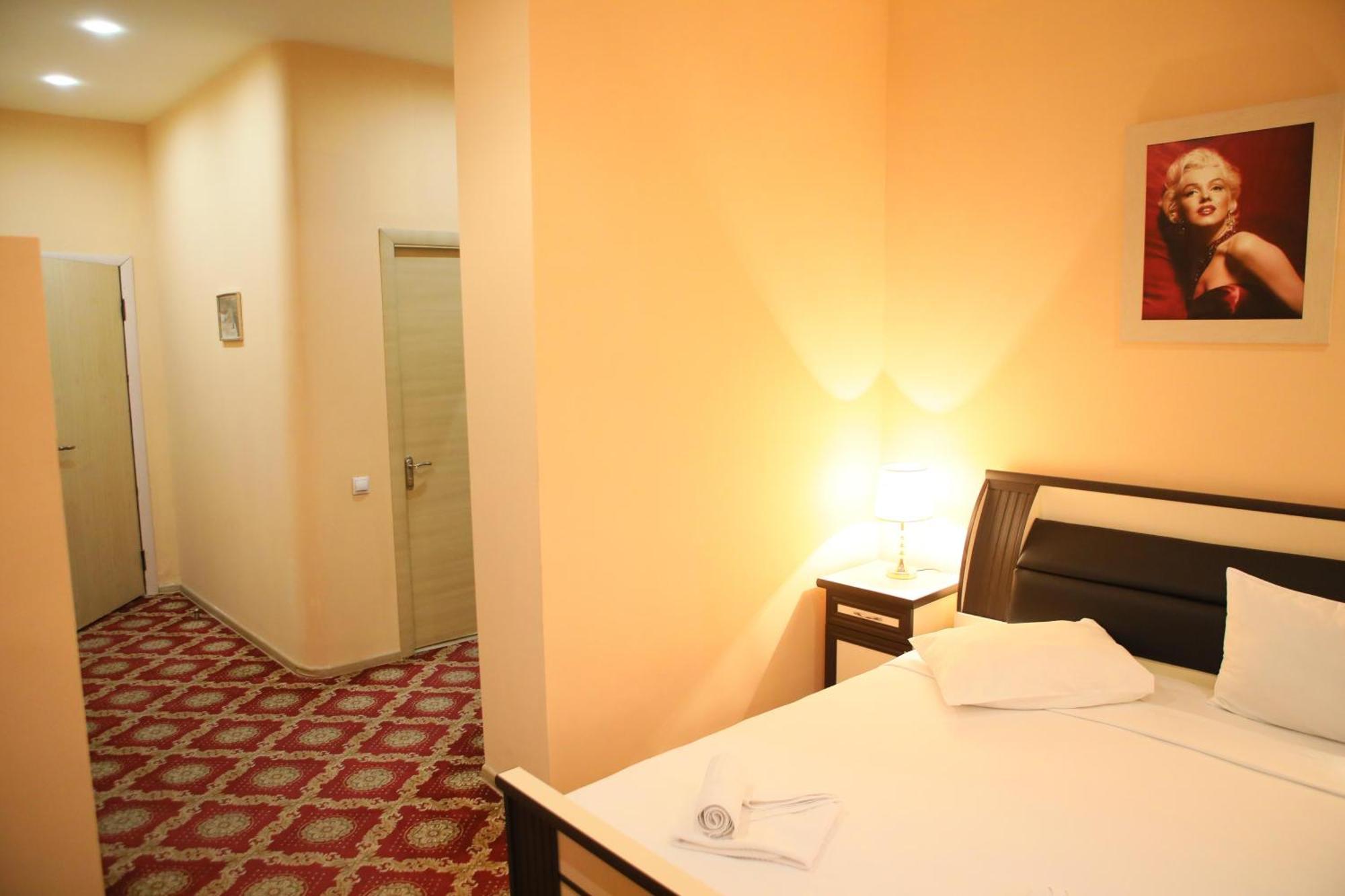 Elko Hotel Γιερεβάν Εξωτερικό φωτογραφία