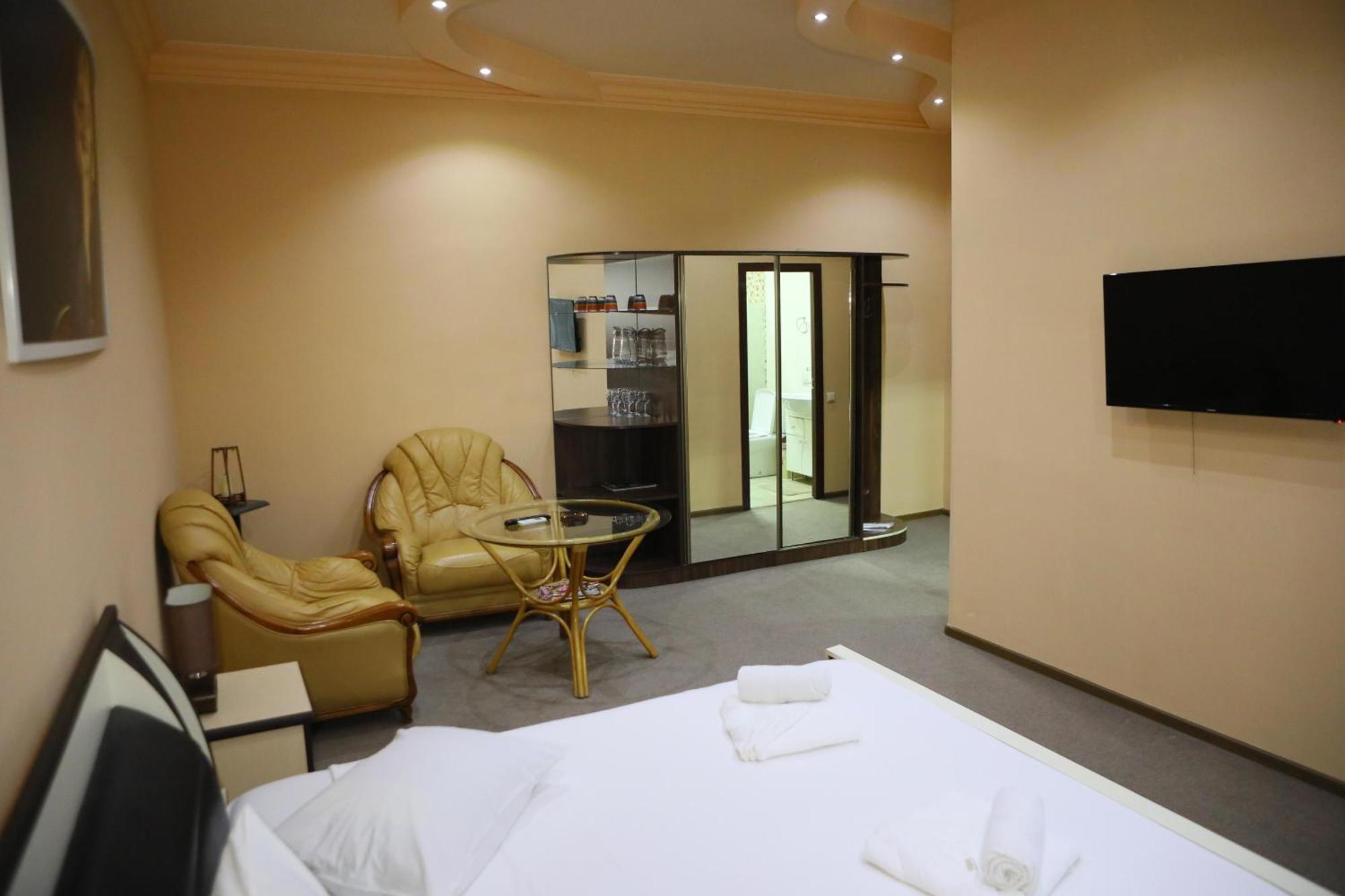 Elko Hotel Γιερεβάν Εξωτερικό φωτογραφία